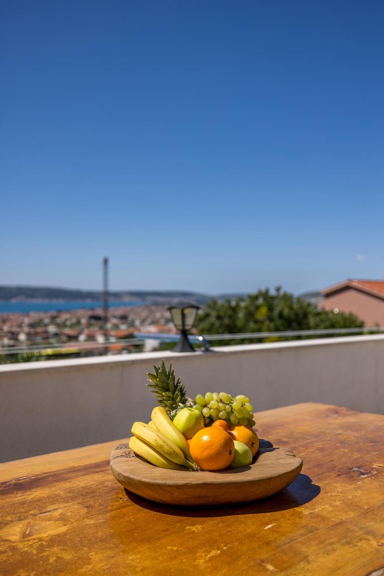 Kaštel Stari Sun Castle Holiday House Babic מראה חיצוני תמונה